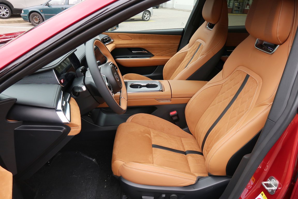 Mazda 6e