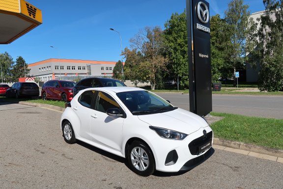 Mazda 2 Hybrid