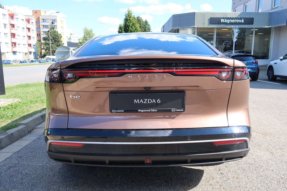 Mazda 6e