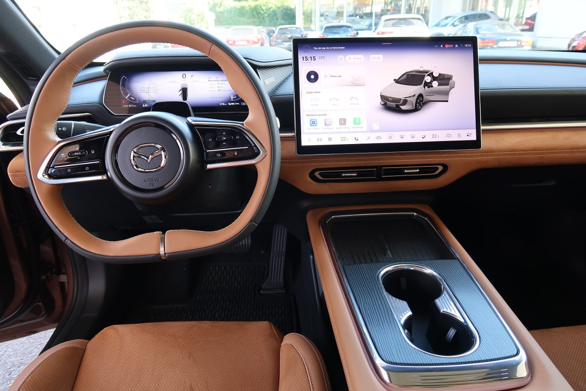 Mazda 6e