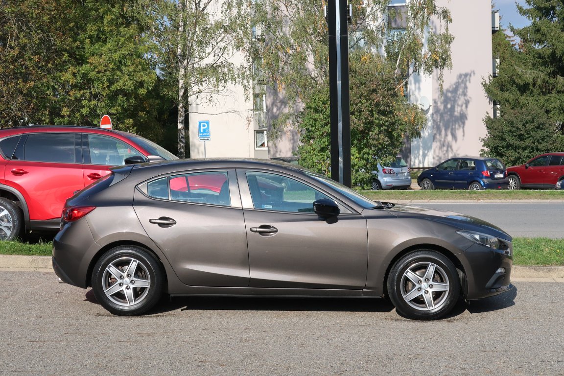 Mazda 3